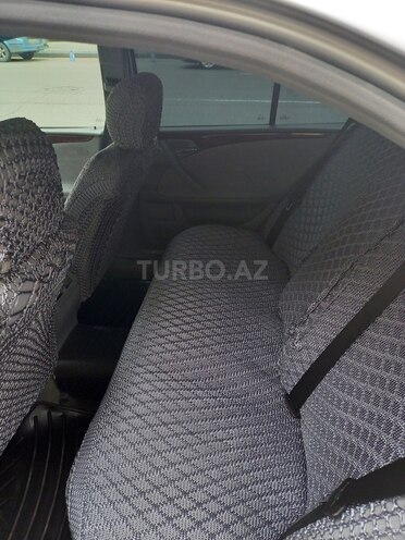 Mercedes E 220 2000, 457,000 km - 2.2 l - Bakı