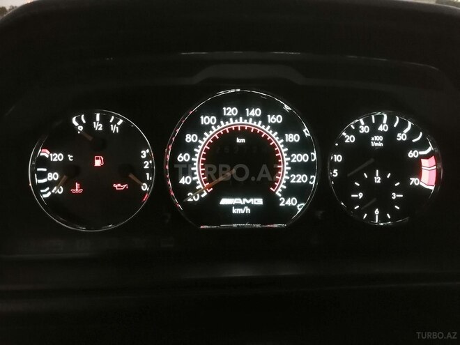 Mercedes E 220 1995, 257,000 km - 2.2 l - Bakı