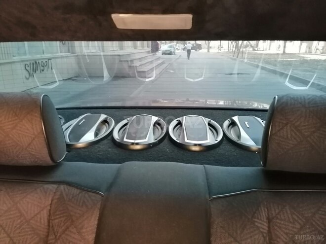 Mercedes E 220 1995, 257,000 km - 2.2 l - Bakı