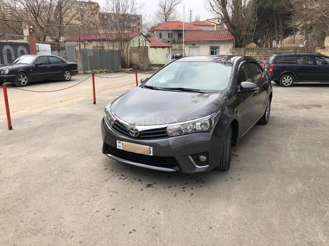 Toyota Corolla 2015, 164,000 km - 1.6 л - Bakı