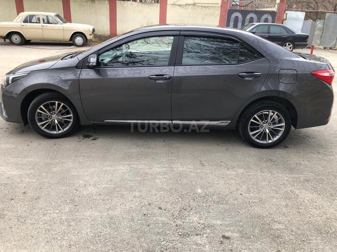 Toyota Corolla 2015, 164,000 km - 1.6 л - Bakı