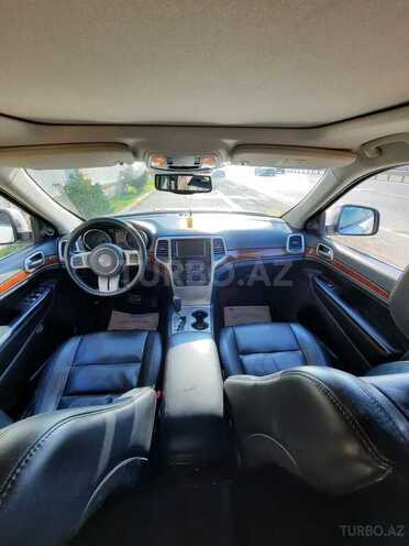Jeep Grand Cherokee 2013, 140,000 km - 3.6 л - Bakı