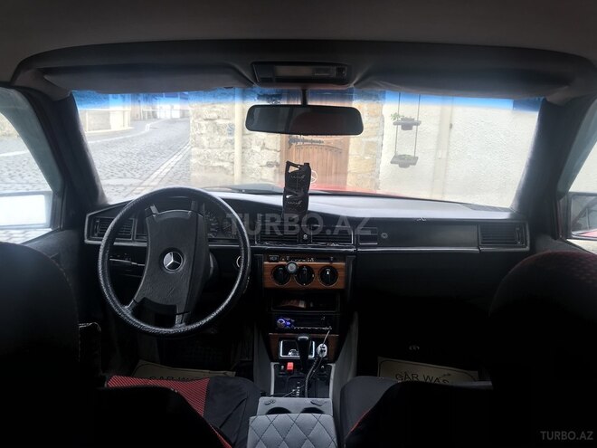 Mercedes 190 1991, 321,342 km - 2.0 л - Bakı