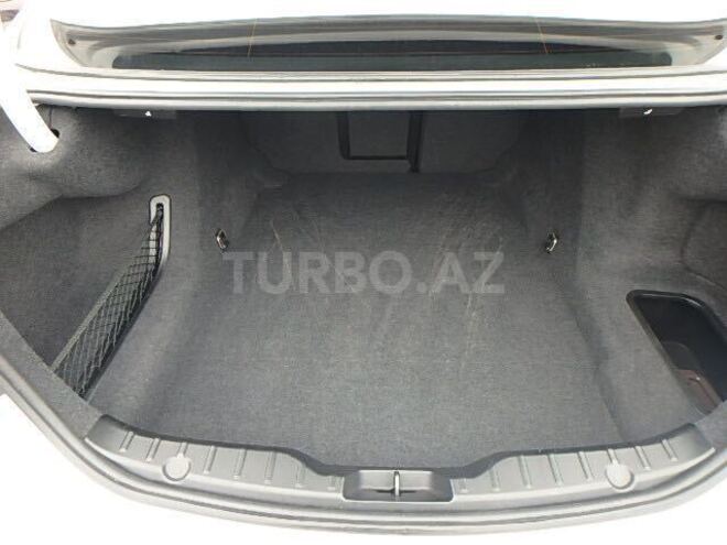 BMW 530 2011, 83,000 km - 3.0 l - Bakı