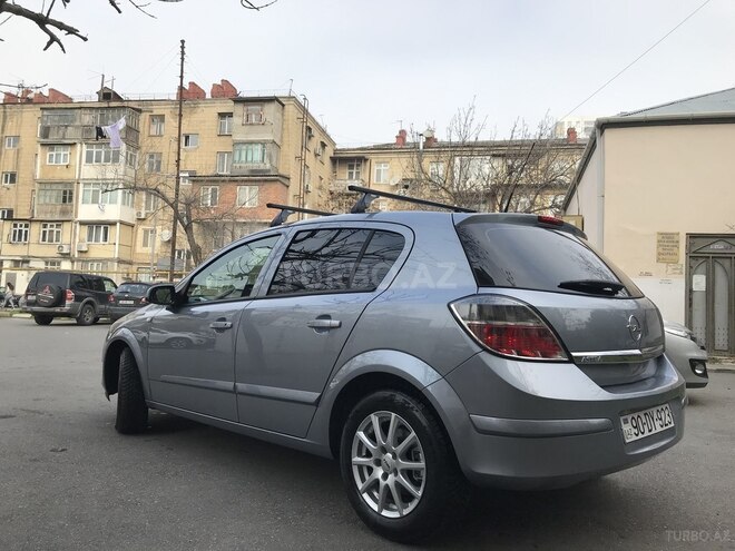 Opel Astra 2008, 176,000 km - 1.4 л - Bakı