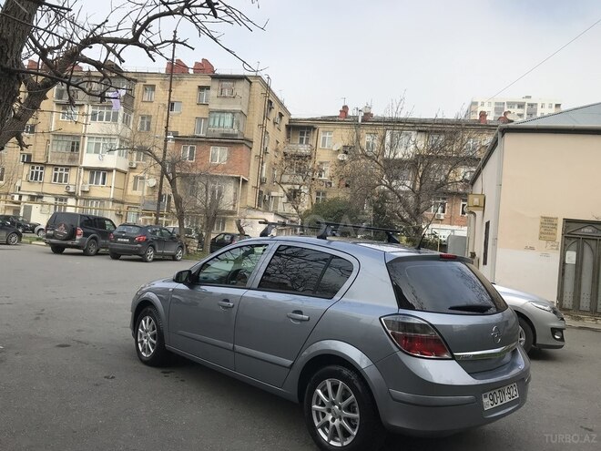 Opel Astra 2008, 176,000 km - 1.4 л - Bakı