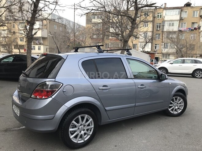 Opel Astra 2008, 176,000 km - 1.4 л - Bakı
