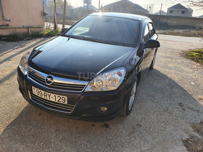 Opel Astra 2010, 178,500 km - 1.4 l - Bakı