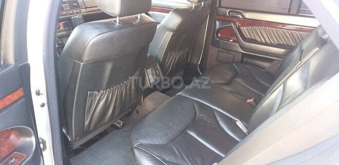 Mercedes S 320 1998, 201,000 km - 3.2 l - Quba