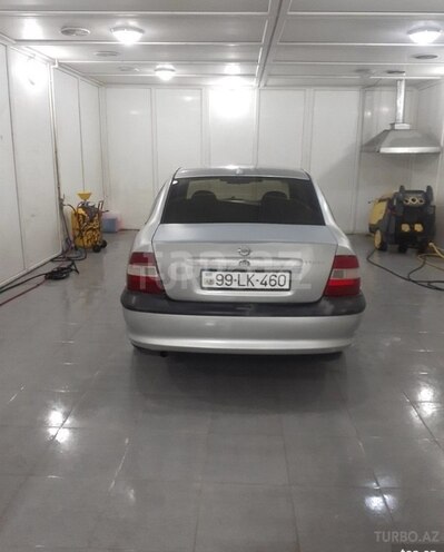 Opel Vectra 1996, 360,000 km - 2.0 l - Sumqayıt