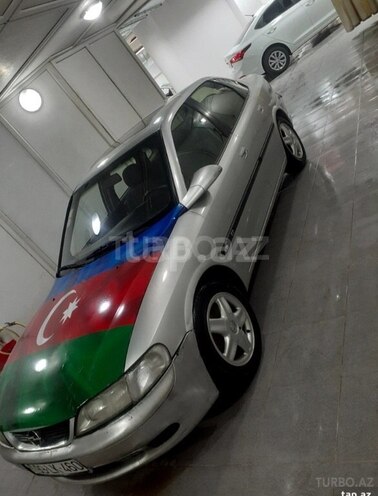 Opel Vectra 1996, 360,000 km - 2.0 l - Sumqayıt