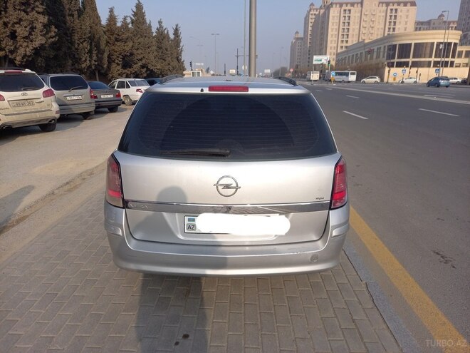 Opel Astra 2007, 271,000 km - 1.4 л - Bakı