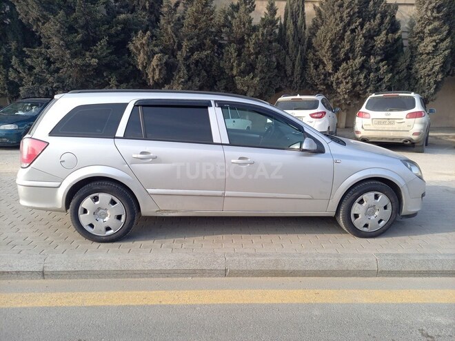Opel Astra 2007, 271,000 km - 1.4 л - Bakı