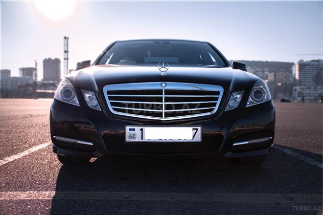 Mercedes E 220 2011, 184,000 km - 2.2 l - Bakı