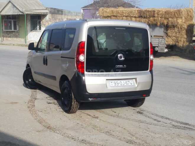 Fiat Doblo 2013, 321,200 km - 1.4 l - Bakı
