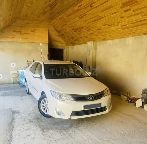 Toyota Camry 2013, 140,200 km - 2.5 л - Quba