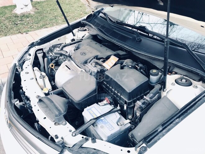 Toyota Camry 2013, 140,200 km - 2.5 л - Quba