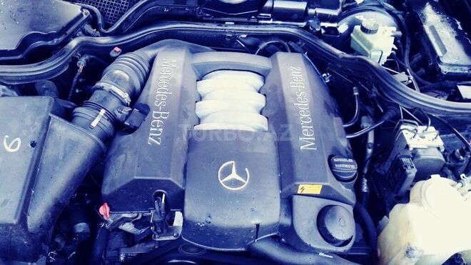 Mercedes E 240 1999, 355,000 km - 2.4 l - Bakı