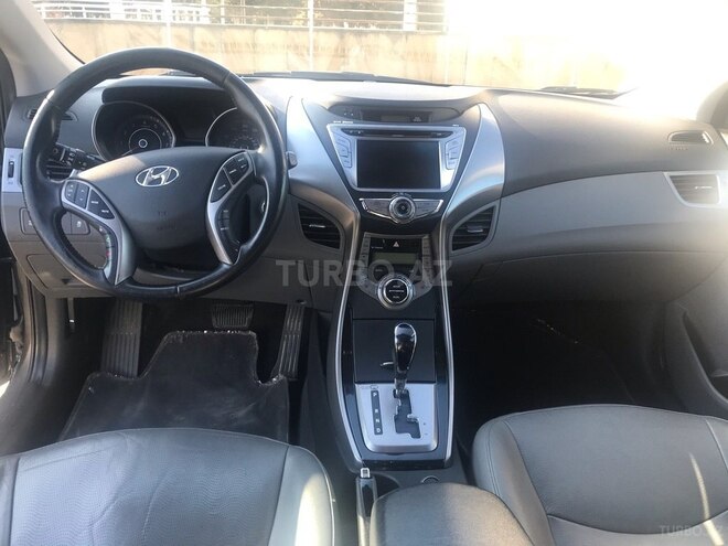 Hyundai Elantra 2012, 128,235 km - 1.8 l - İsmayıllı