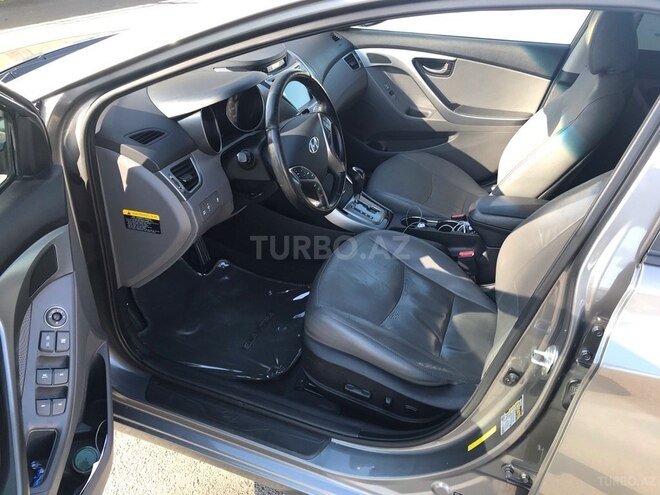 Hyundai Elantra 2012, 128,235 km - 1.8 l - İsmayıllı