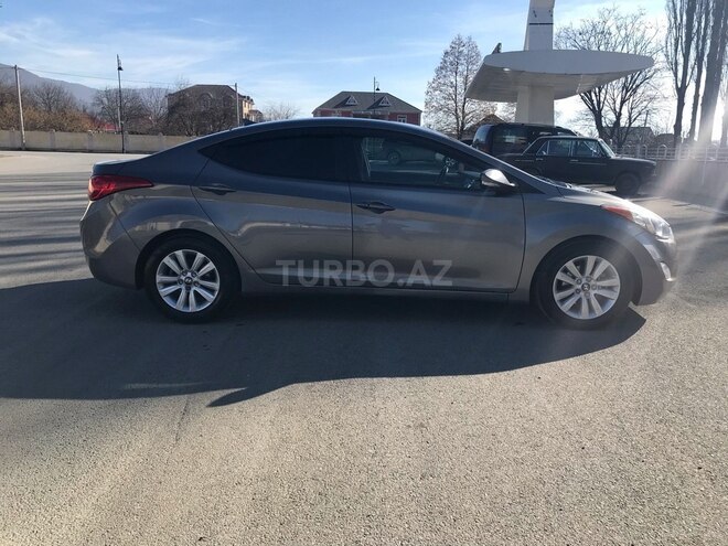 Hyundai Elantra 2012, 128,235 km - 1.8 l - İsmayıllı