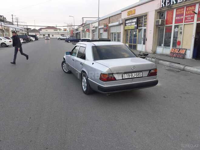 Mercedes E 250 1991, 450,000 km - 2.5 l - Bakı