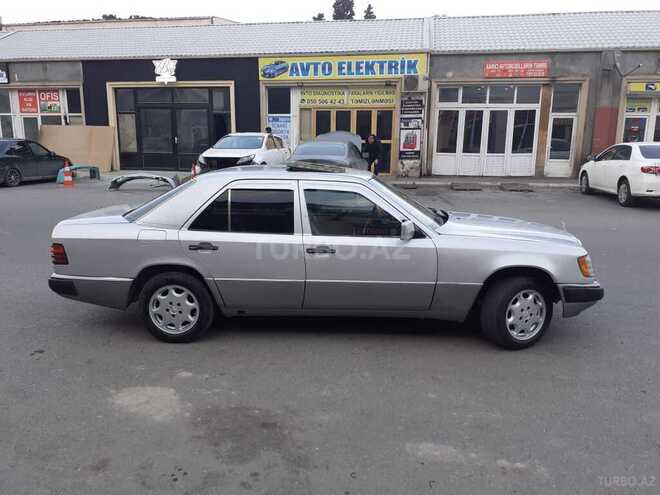 Mercedes E 250 1991, 450,000 km - 2.5 l - Bakı