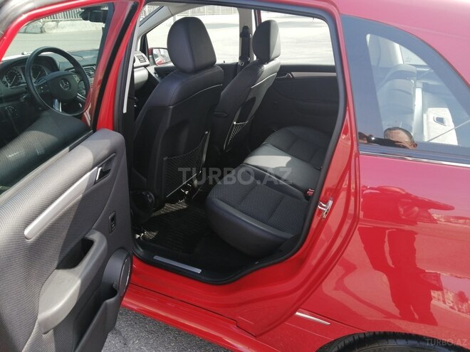 Mercedes B 170 2009, 62,000 km - 1.7 л - Bakı