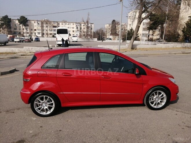 Mercedes B 170 2009, 62,000 km - 1.7 л - Bakı