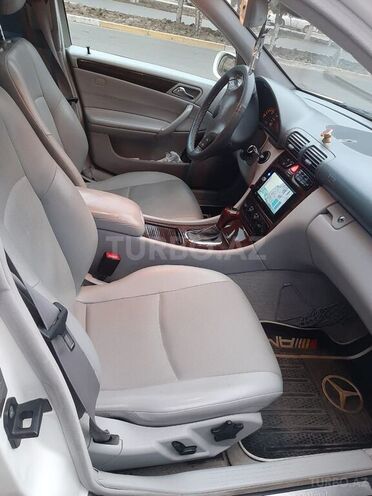 Mercedes C 240 2002, 260,290 km - 2.6 л - Sumqayıt