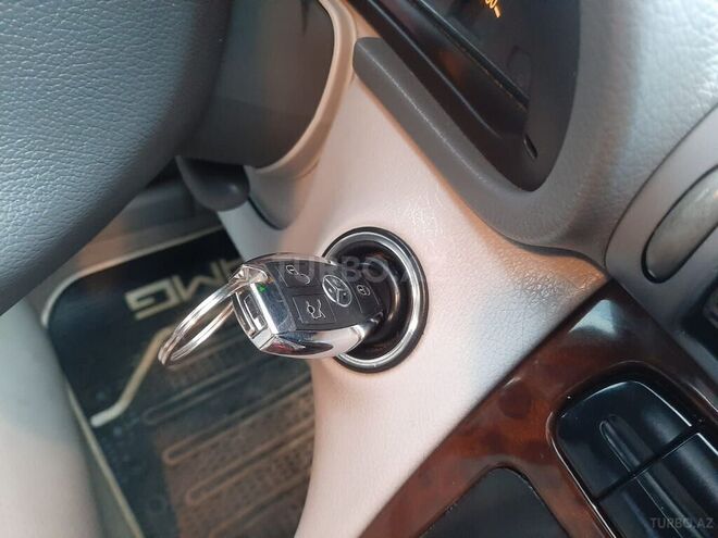 Mercedes C 240 2002, 260,290 km - 2.6 л - Sumqayıt