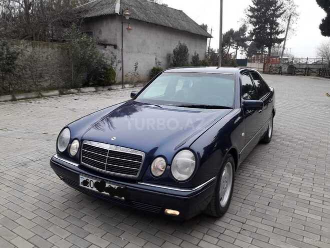 Mercedes E 200 1995, 350,000 km - 2.0 l - Masallı