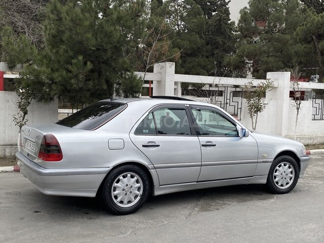 Mercedes C 240 1998, 275,000 km - 2.4 л - Bakı
