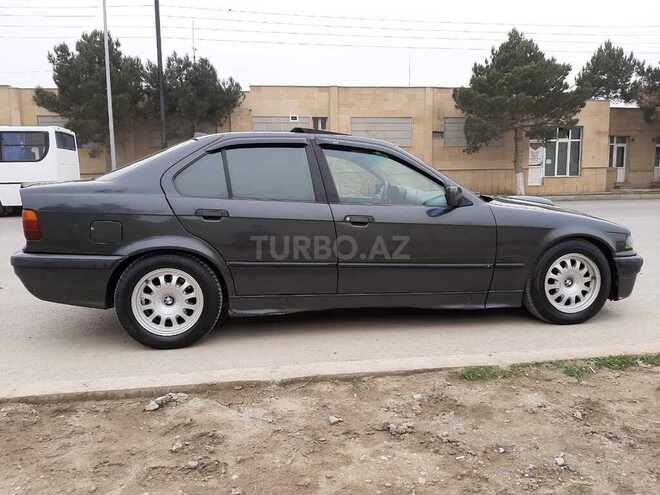 BMW 320 1995, 283,000 km - 2.0 l - Sumqayıt