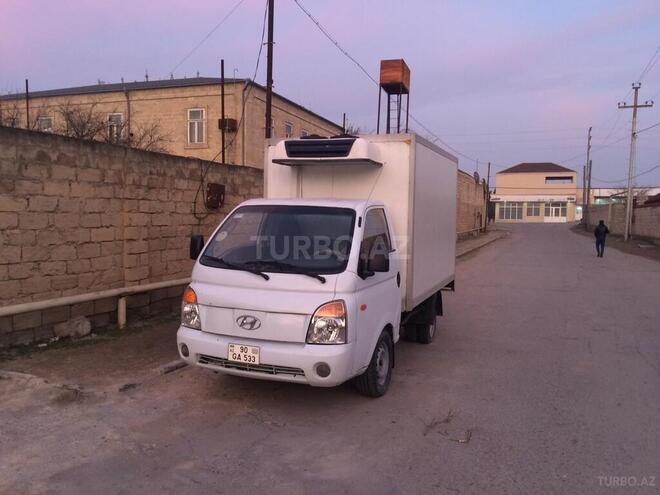 Hyundai H 100 2009, 242,353 km - 2.5 l - Bakı