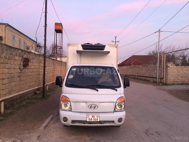Hyundai H 100 2009, 242,353 km - 2.5 l - Bakı
