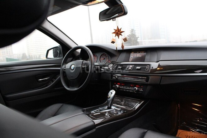 BMW 528 2012, 59,000 km - 2.0 л - Bakı