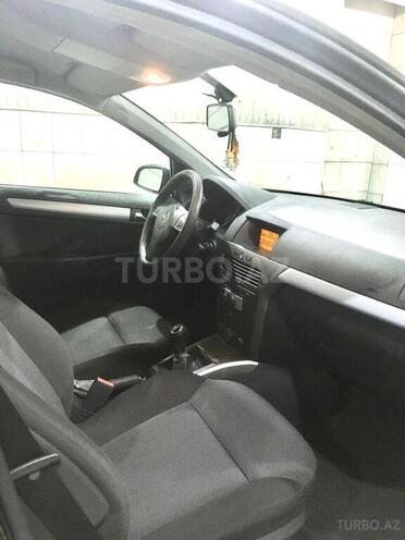Opel Astra 2005, 105,000 km - 1.4 л - Bakı