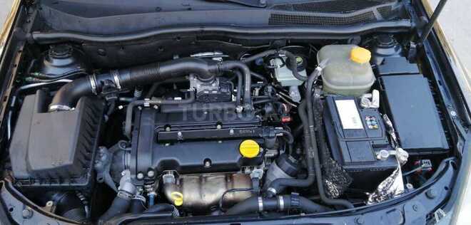 Opel Astra 2005, 105,000 km - 1.4 л - Bakı