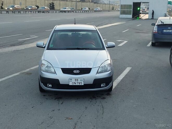 Kia Rio 2005, 137,000 km - 1.6 l - Bakı
