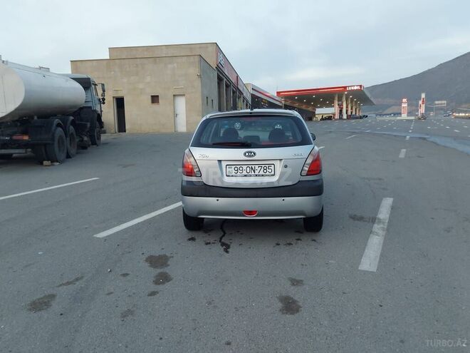 Kia Rio 2005, 137,000 km - 1.6 l - Bakı
