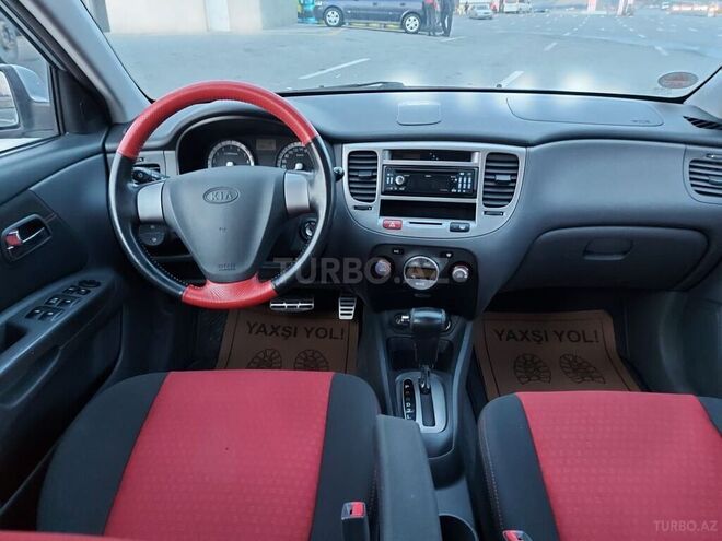 Kia Rio 2005, 137,000 km - 1.6 l - Bakı