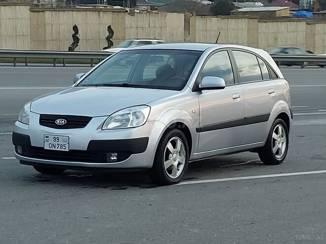 Kia Rio 2005, 137,000 km - 1.6 l - Bakı