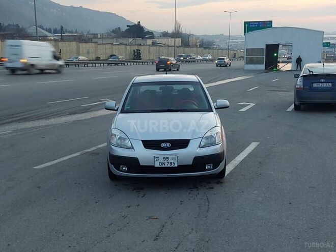 Kia Rio 2005, 137,000 km - 1.6 l - Bakı