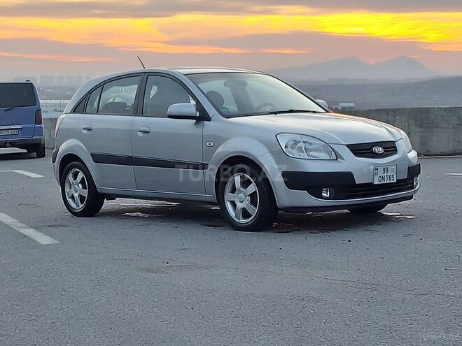 Kia Rio 2005, 137,000 km - 1.6 l - Bakı