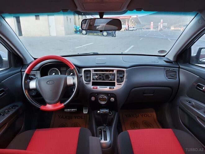 Kia Rio 2005, 137,000 km - 1.6 l - Bakı