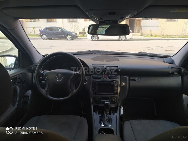 Mercedes C 240 2002, 194,000 km - 2.4 l - Bakı
