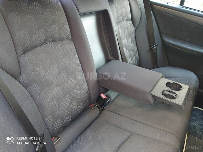 Mercedes C 240 2002, 194,000 km - 2.4 l - Bakı