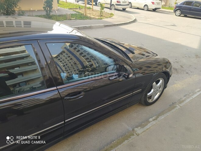 Mercedes C 240 2002, 194,000 km - 2.4 l - Bakı