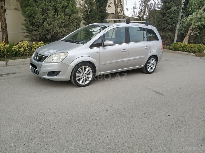 Opel Zafira 2009, 160,000 km - 2.2 l - Bakı
